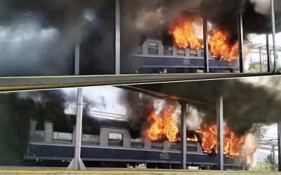 Incendiu la trenul Regio din Arad. Călători evacuați
