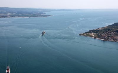 Turcia închide Dardanele după atacurile din Marea Neagră
