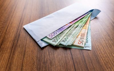 Pensionari FĂRĂ DATORII: Secretul lor simplu a uimit