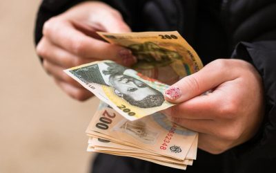 Salariu 6000 lei: Ce taxe scapă banii din buzunar