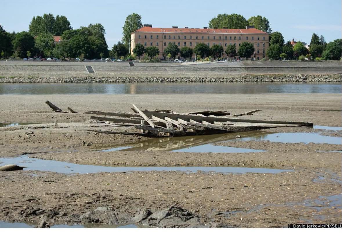 Dunărea, la cote alarmant de joase: sub 1.400 mc/s săptămâna viitoare