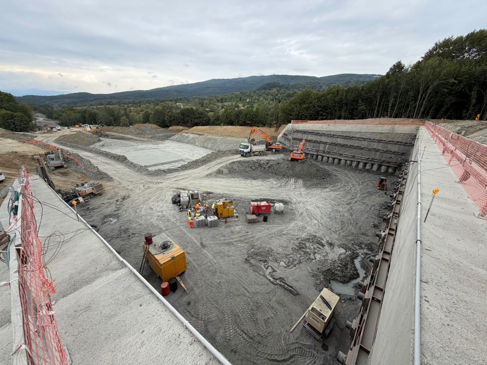 Autostrada Sibiu-Pitești: WeBuild caută personal pentru tunel