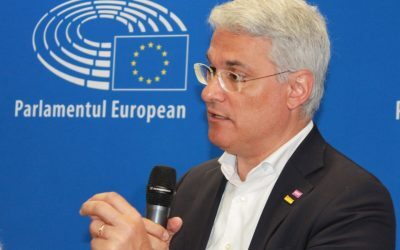 Pîslaru, atac la Manole: „Salarii din Mykonos, nu din România”
