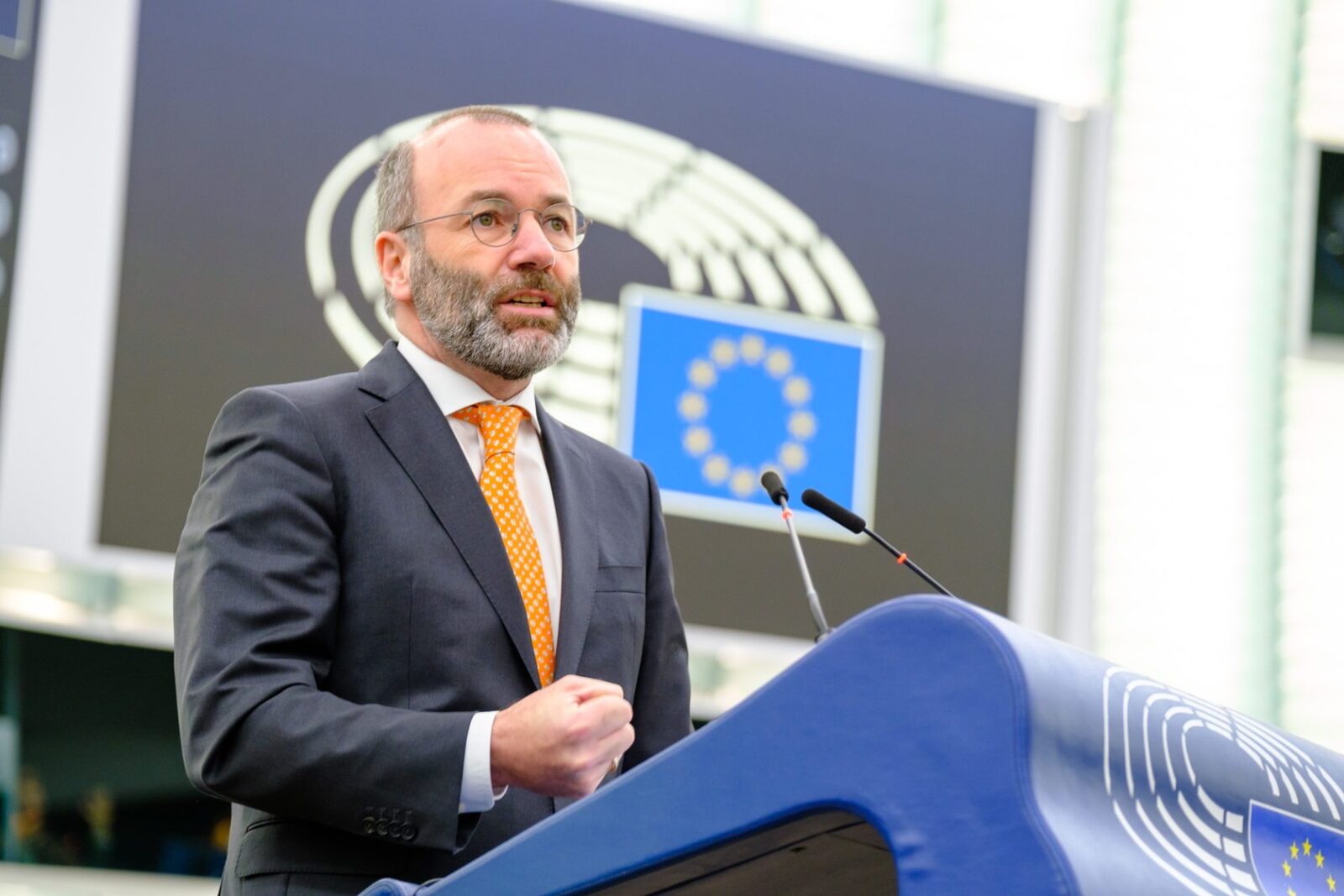 Weber: Apărare europeană unică, rezistentă la crize naționale