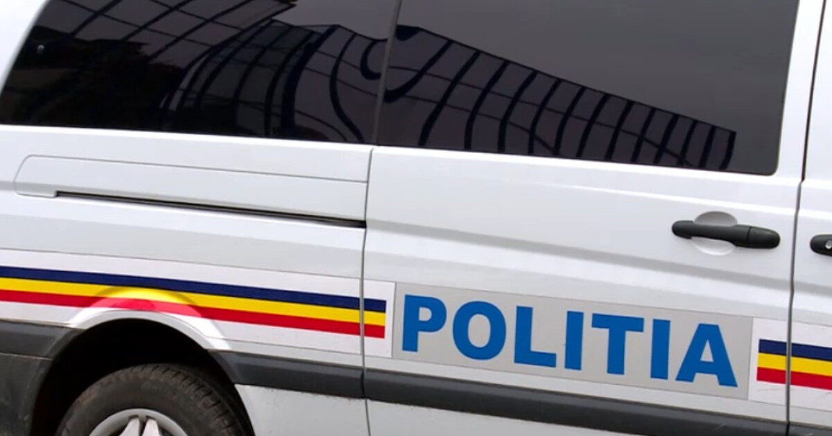 Alertă în Oradea: Pachet suspect în centru, pirotehniștii intervin