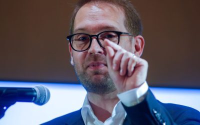 Fritz: Premierul independent e o iluzie. USR vrea alegeri anticipate