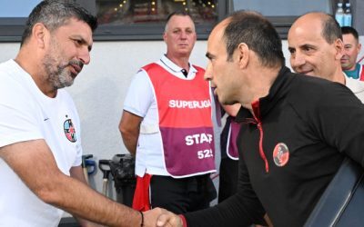 SuperLigă: Antrenor dat afară refuză să plece: „Lucrez în continuare”