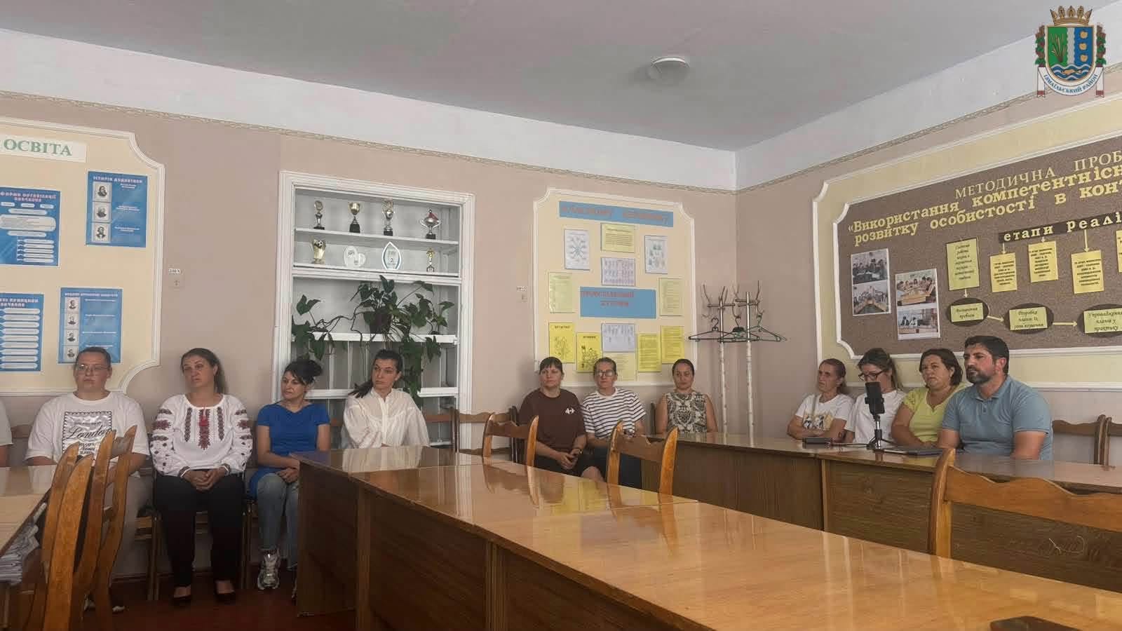 Copiii din Cartal, Ucraina, revin la școală în limba română