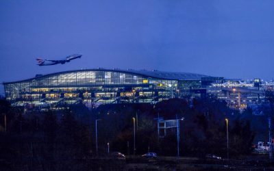 Incendiu la Heathrow: Transport blocat spre aeroportul londonez