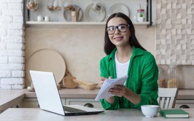 Examene facultate: Poți lipsi de la muncă? Ce spune legea