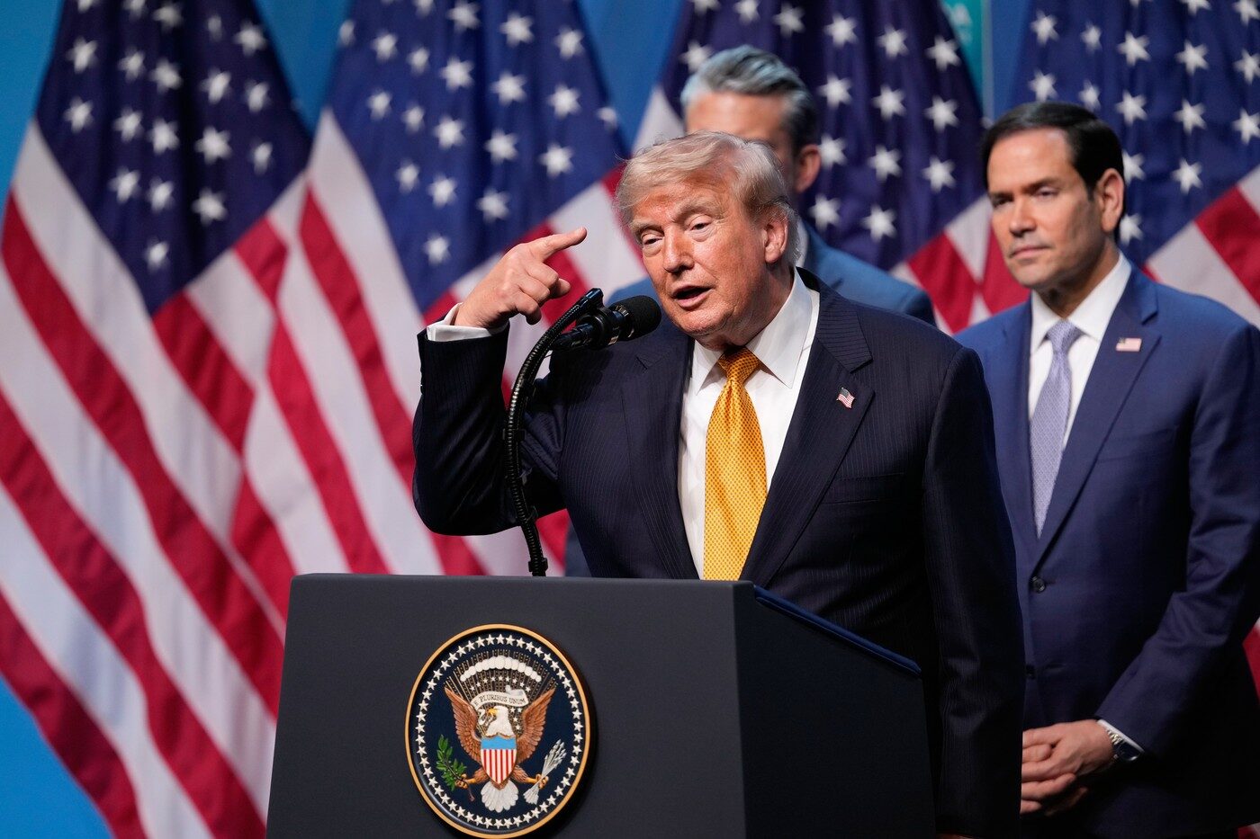 Trump: Războiul cu Iranul, oprit după alegerile americane