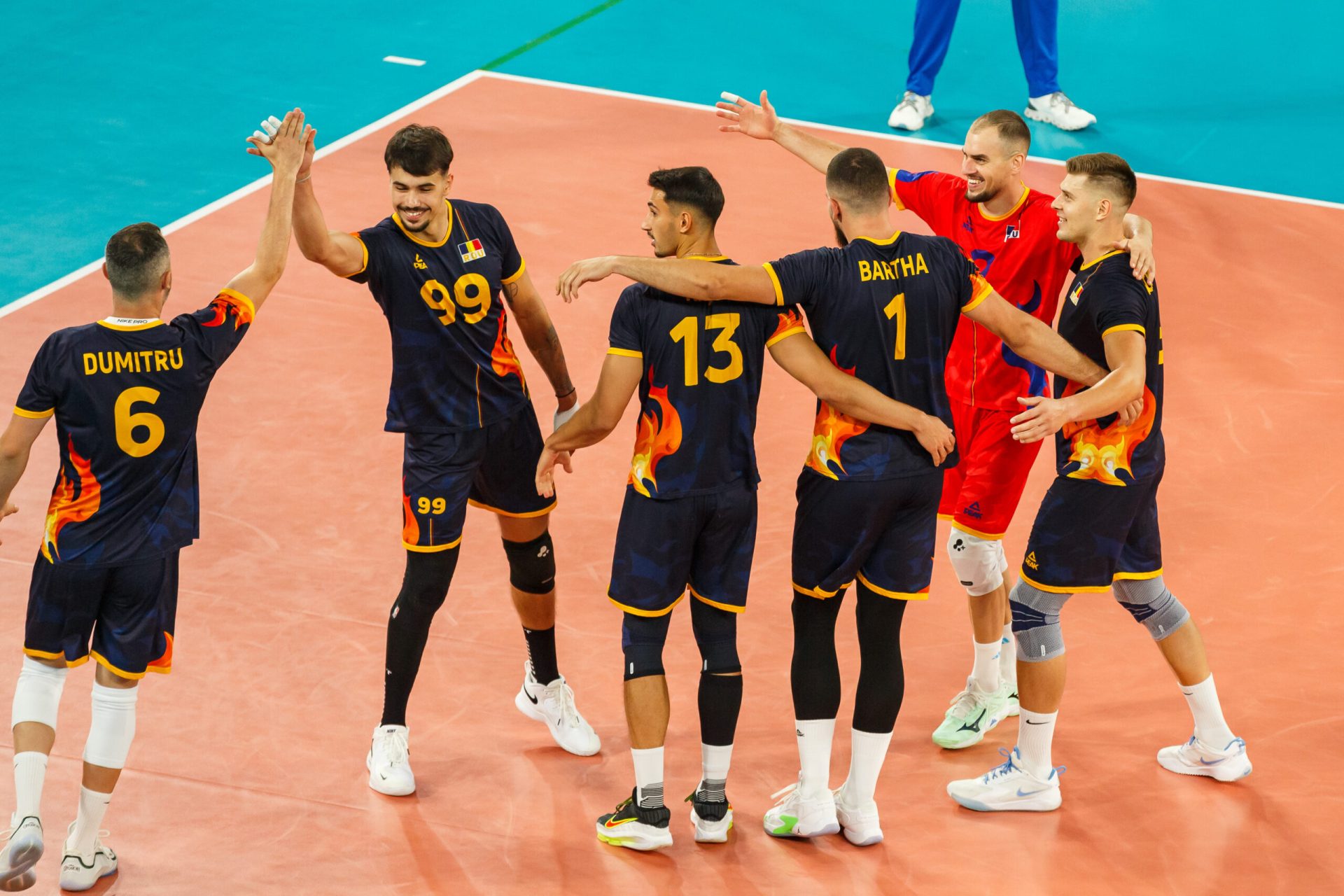 România vs Franța: duel pentru sferturi la Euro volei