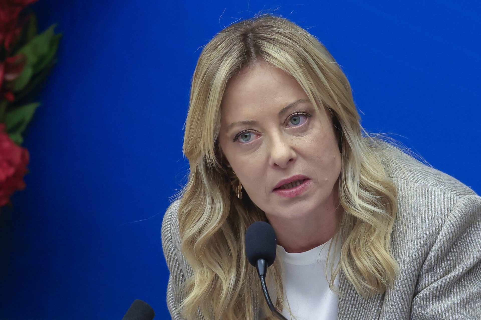 Meloni își înregistrează vocea: Ce voia să blocheze și de ce deepfake-urile câștigă