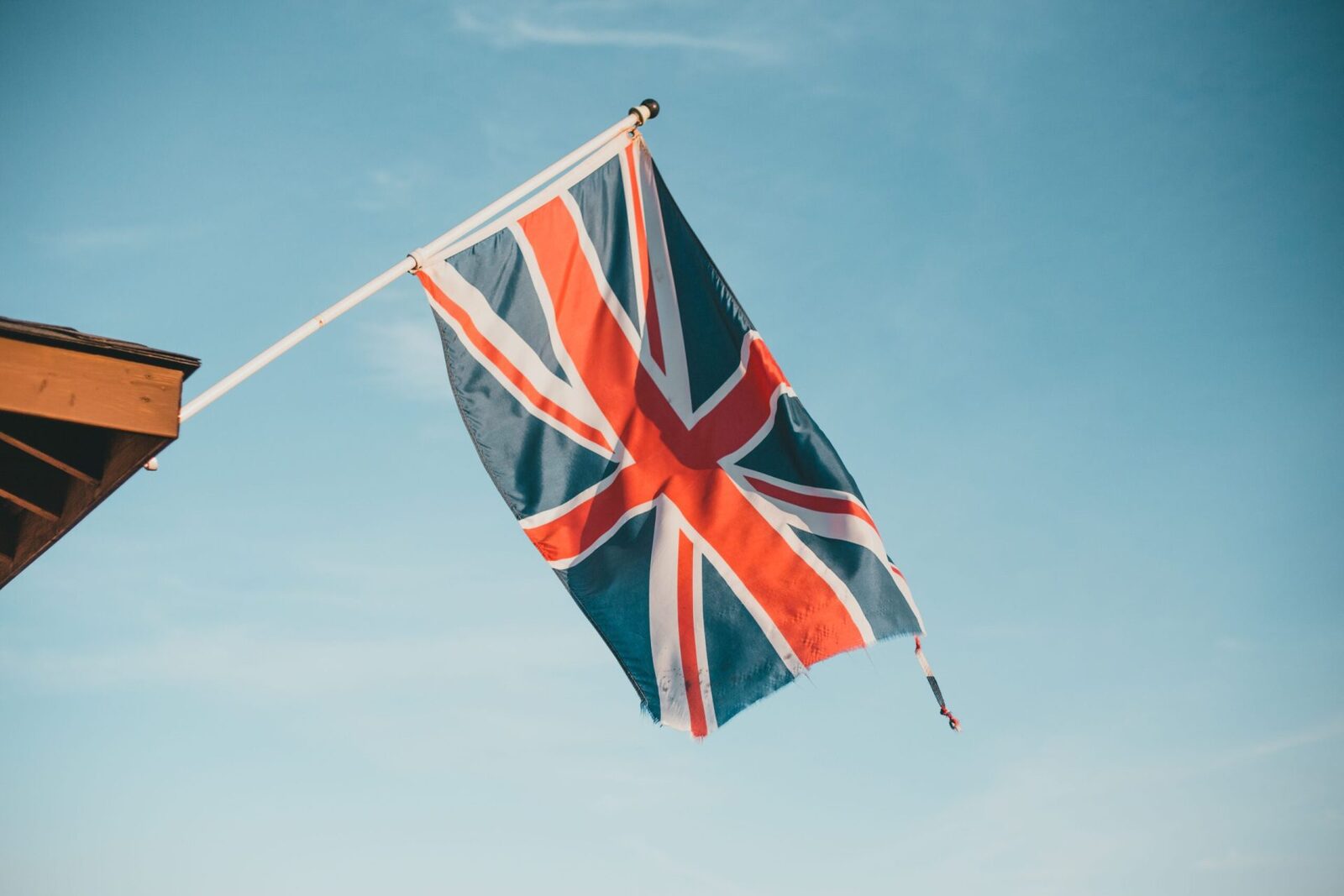 Verzii Britaniei: Sionismul, rasism? Șoc în Regat și Israel